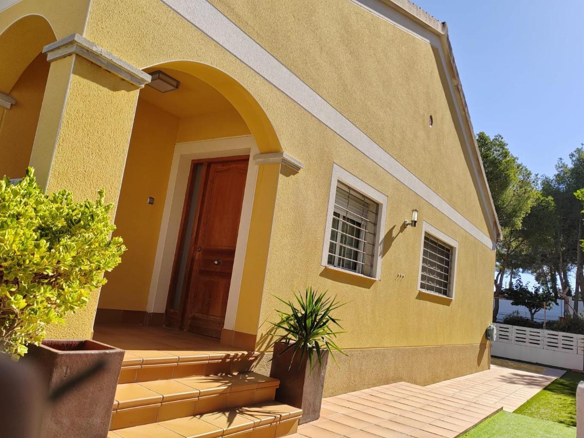 Villa Genis Калафелл Экстерьер фото