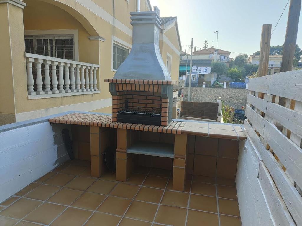 Villa Genis Калафелл Экстерьер фото